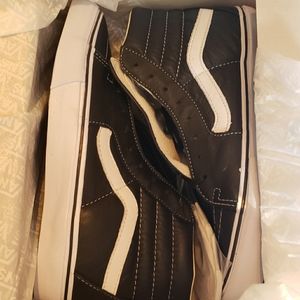 Vans Vault Sk8-Hi LX